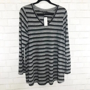 Lane Bryant Black & White Striped Long Sleeve Knit Swing Tee Size 10/12